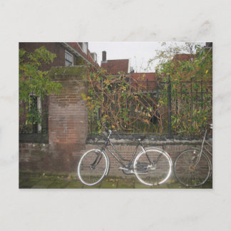 Flash Bike, da Coleção de Cartões Postais Feios