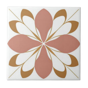 Flor branca, castanha e rosa