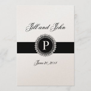 Flor de lis do ouro dos convites do casamento dos