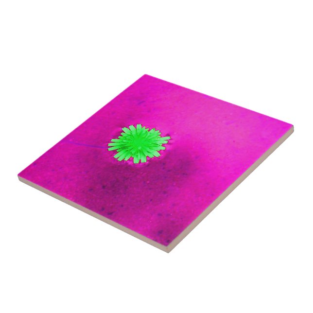 Flor Verde Leve Única (Lateral)