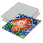 Flor Vermelho Mosaico Colorido Brilhante<br><div class="desc">A flor vermelha brilhante entre as folhas verdes e a água azul numa lagoa koi de azulejo mosaico é um azulejo de cerâmica decorativa Zen colorido. Personalizar com Iniciais e um Nome. Esta é uma das múltiplas designs de coordenação com a fotografia original de arte da JLW_PHOTOGRAPHY.</div>