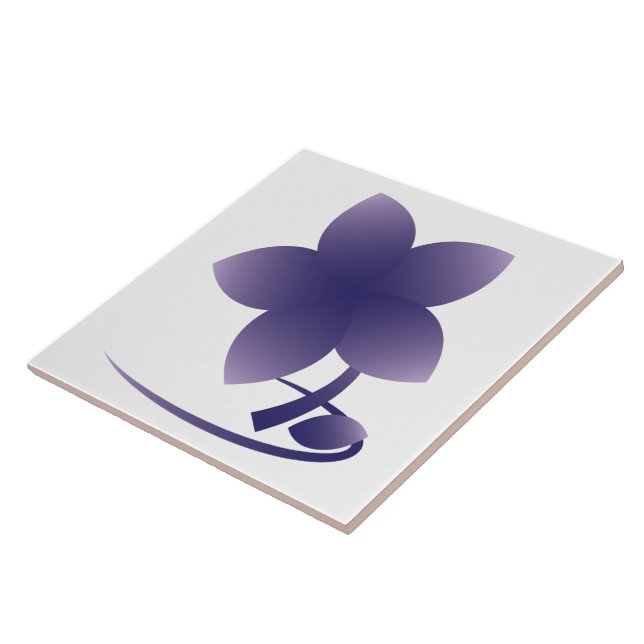 Flor violeta nb (Lateral)