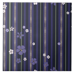 Floral com risca púrpura