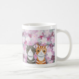 Flores bonitos dos gatos de gato malhado da caneca