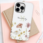Flores Botânicas Femininas com Monograma<br><div class="desc">Contemporâneo com uma aparência feminina fresca, esta design é limitada ao longo do fundo em flores silvestres de aquarela com lindas cores pastéis macios de bege amarelo, rosa, azul e marfim. Um modelo de texto é incluído para personalizar com um nome próprio e inicial monograma do sobrenome.</div>