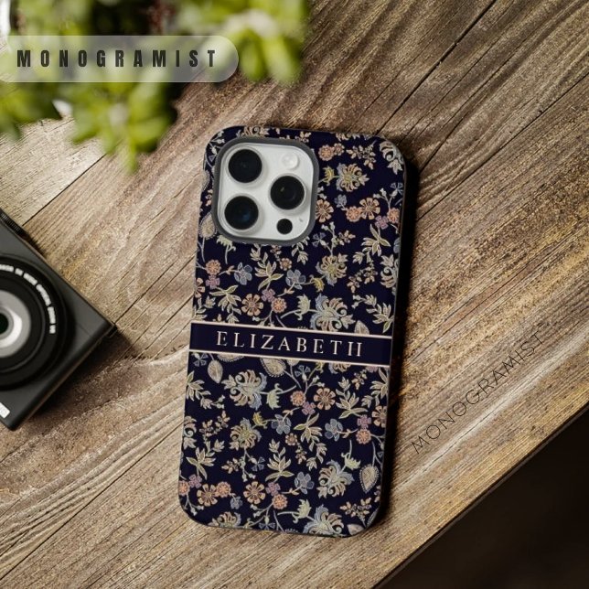 Flores Douradas de Pastel Preto Personalizável (Customizable Black Floral Pastel Gold Flowers iPhone Case)