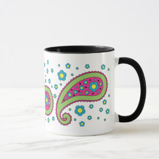 Flores e caneca de Paisley