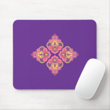 Flores no Mousepad Roxo