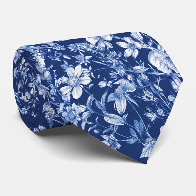 Flores silvestres em gravata azul francesa (Rolled)