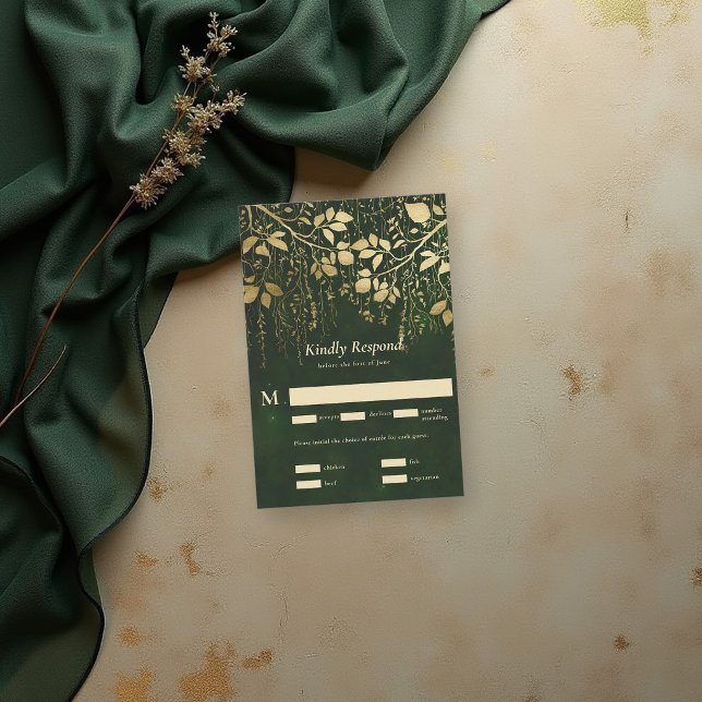 Floresta Encantada Folhagem Dourada Resposta de Ca (enchanted forest wedding theme rsvp reply card gold foliage hunter green gold elegant)