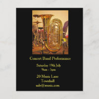Apresentação da banda de bronze de banda Tuba