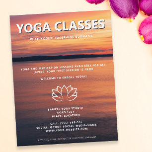 Flyer Aulas de Yoga ao Pôr do Sol Promoção de Estúdio de