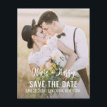 Flyer Foto Moderna Para Escrever Manuscrito Salve O Folh<br><div class="desc">Personalize este folheto moderno Salve a data com sua foto,  nomes,  data e local personalizados. FLYER ORÇAMENTAL: ATUALIZE O PAPEL MAIS ESPESSURO - NENHUM ENVELOPES INCLUÍDO. O RECURSO DESIGN DE TRANSFERÊNCIA ESTÁ DISPONÍVEL NA PÁGINA PRODUTO (OPCIONAL).</div>