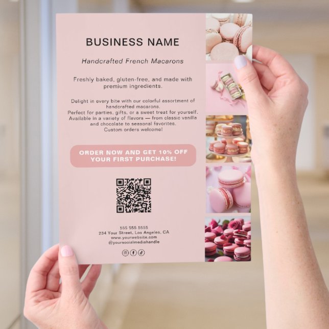 Flyer Foto personalizada da padaria QR Social Media Busi (Bakery Custom Photo QR Social Media Business Flyer)