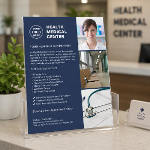 Flyer Logotipo de Clínica Médica Moderna Azul Naval