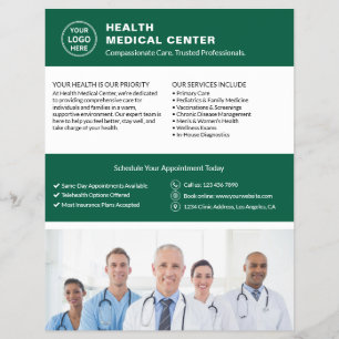 Flyer Logotipo Foto QR Verde de Médico de Clínica de Saú