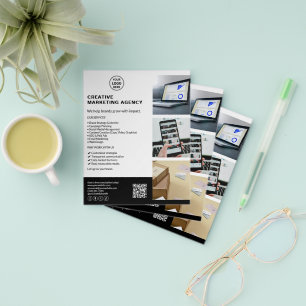 Flyer Marketing Criativo de Negócios com Logotipo Modern