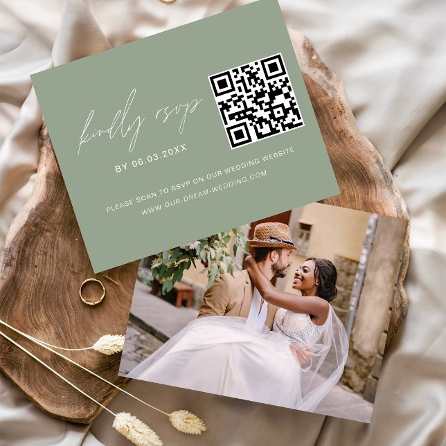 Flyer Sage Green QR Code RSVP Foto de Casamento no Site (Criador carregado)