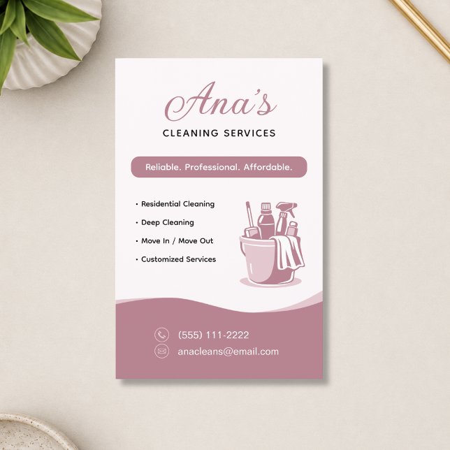 Flyer Serviços de Limpeza de Casa Rosa Empoeirado (House Cleaning Services Dusty Rose Flyer)