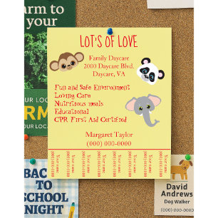 Flyer Tema da Selva de Cuidados de Dia da Família