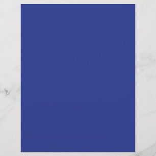 Flyer um avião voando no céu com um backgrou azul