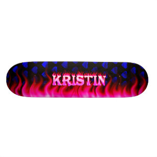 Fogo do rosa do skate de Kristin e projeto das