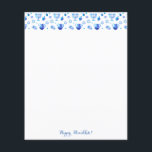 Folha azul de Ornamento do Festa de Hanukkah<br><div class="desc">Folha plana de Design de papel com Feliz Chanucá e Festa de Ano Novo Belíssima Decoração Azul, Feriado Judeu, símbolos e cartazes. Antecedentes de Chanucá com a escrita Hebrew Lettering e símbolos tradicionais de Chanukah - sonhos de madeira (rodando), rosquinhas, menorah de ouro, velas, estrela de David e padrão de...</div>