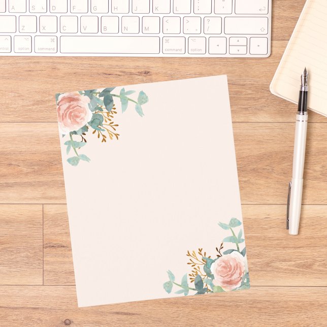 Folha de papel verde-creme de rosa floral (Criador carregado)