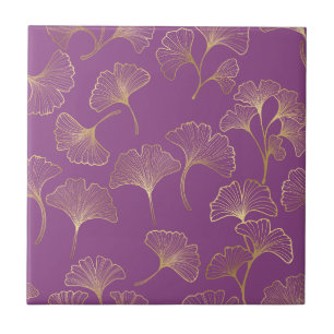 Folhas de Ginkgo Douradas de Luxo em Roxo Profundo