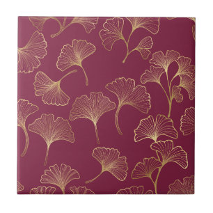 Folhas de Ginkgo Douradas Luxuosas em Burgundy Pro
