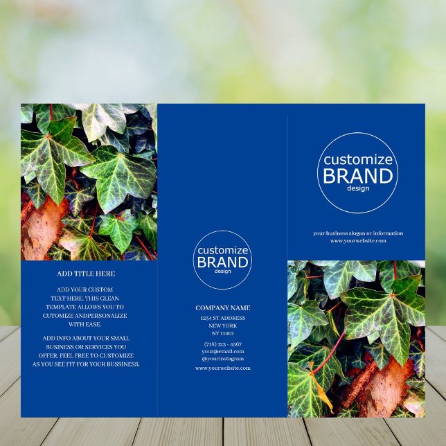 Folheto Azul do Logotipo Empresarial Moderno Trive (business brochure)