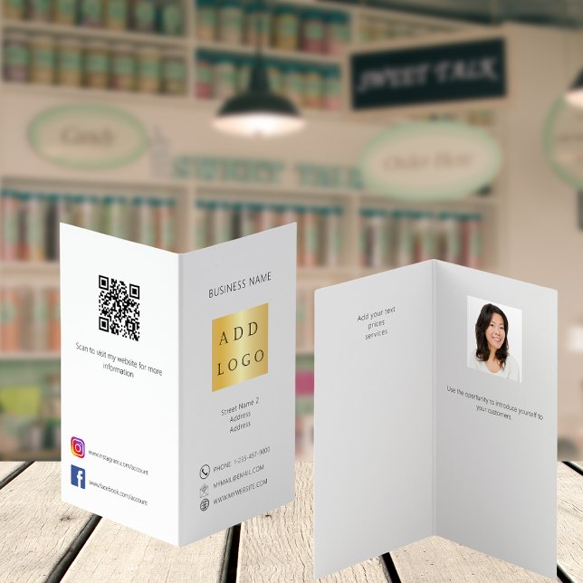 Folheto comercial do logotipo branco preto QR code (Criador carregado)