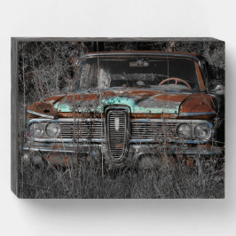 Ford Edsel abandonado