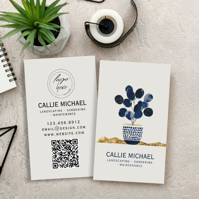 Forma Orgânica Floral Cartão de visita de Folha de (Organic Floral Shapes Gold Foil #nature #moderbusinesscard #navybluegold #addlogo #qrcode)