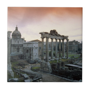 Fórum Romano ao amanhecer