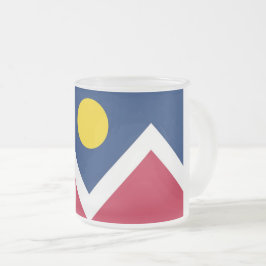 Fosco de caneca de vidro pequena com bandeira de D