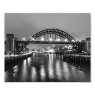 Foto A ponte de Tyne na noite