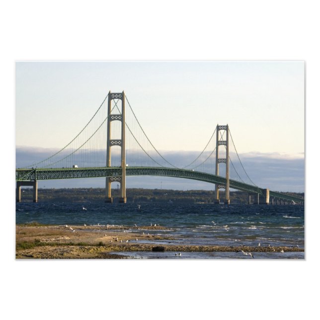 Foto A Ponte Mackinac abrangendo os Estreitos de 4 (Frente)
