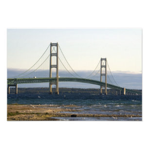 Foto A Ponte Mackinac que atravessa o Estreito de 3