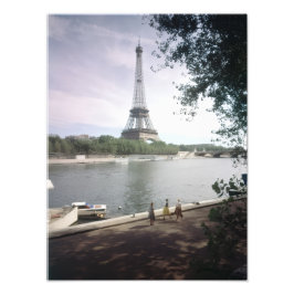 Foto A Torre Eiffel. Paris, cerca de 1960.