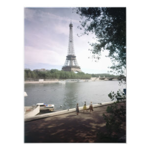 Foto A Torre Eiffel. Paris, cerca de 1960.