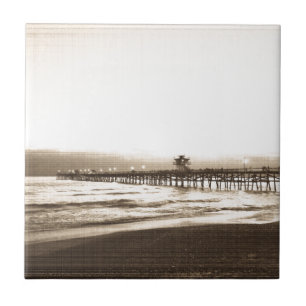 foto antiga do pier de San Clemete na praia da Cal