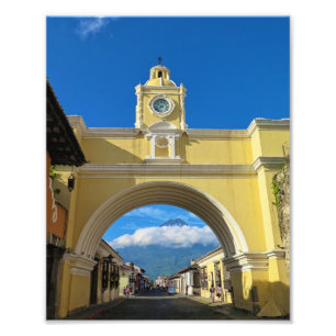 Foto Arca Merced com vulcão