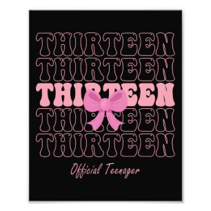 Foto arco de coquete rosa de 13 anos Adolescente oficia