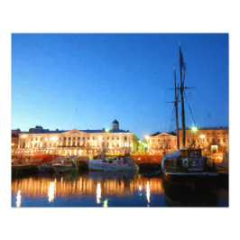 Foto Barcos na Praça do Mercado de Helsínquia à noite