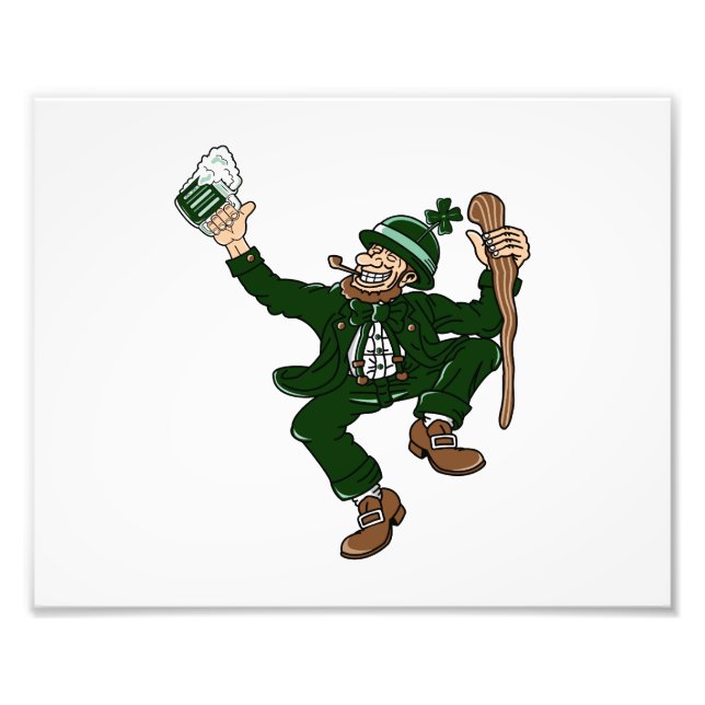 Foto bebe de pau leprecaun de dança feliz.png (Frente)