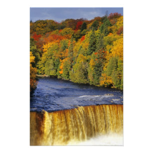 Foto Cachoeira Superior de Tahquamenon no UP Michigan e