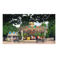 Carrousel, nas Tuilarias, Paris, França