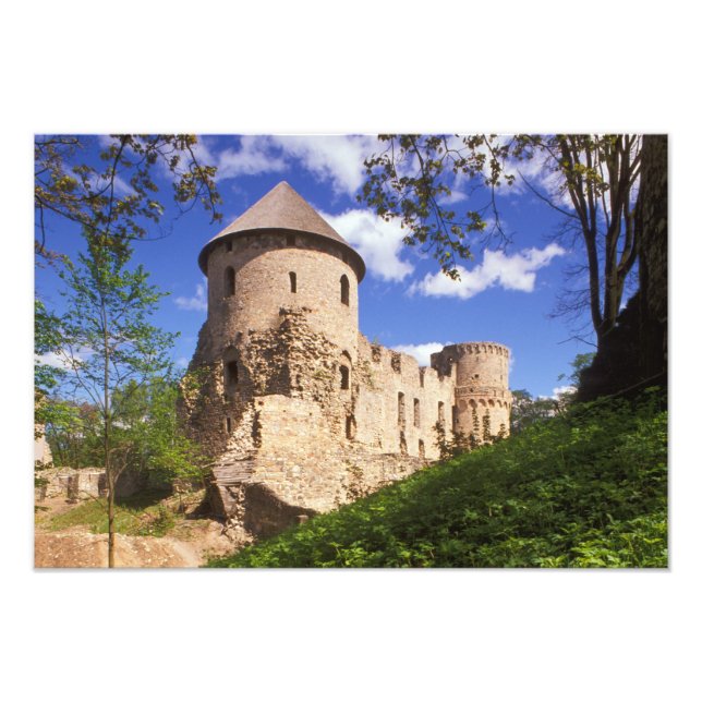Foto Castelo de Cesis no centro da Letônia. (Frente)