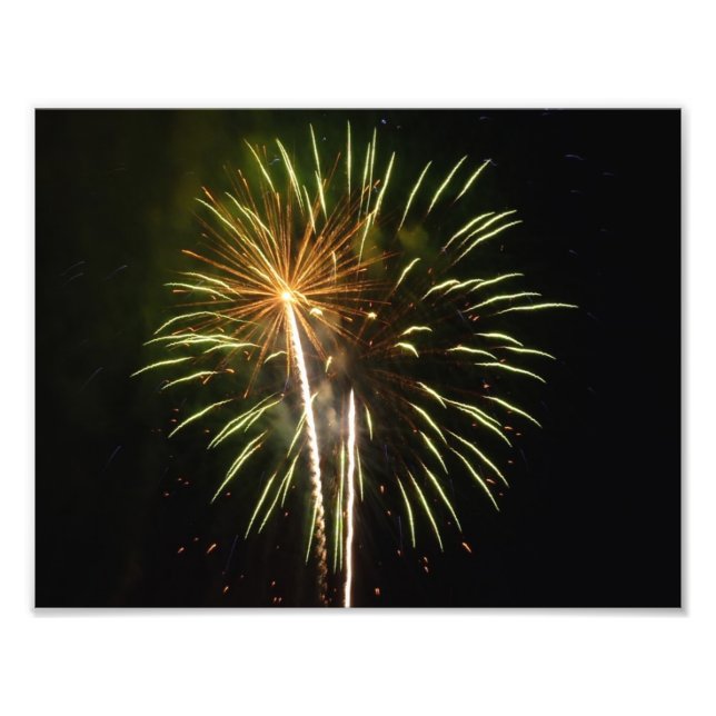 Foto Celebração de Feriado com Fogos de Artifício Verde (Frente)